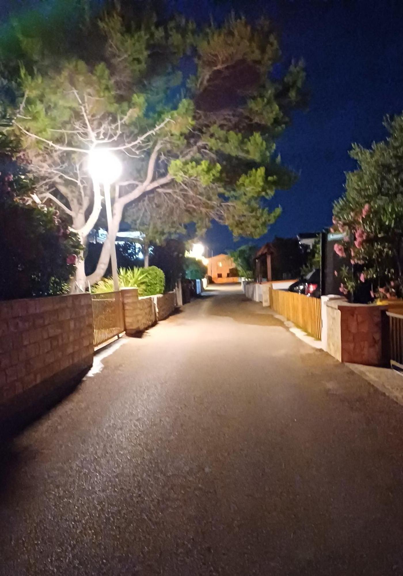 Apartmani Mira Vir Exteriör bild